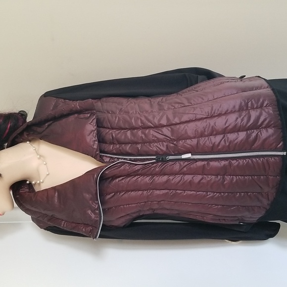 Calvin Klein down puffer jacket - Picture 5 of 11